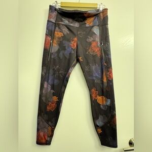 Athleta Rainier Printed Tight Size Large